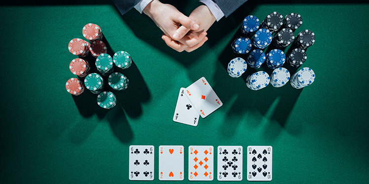 poker-juego-de-estrategia-caliente